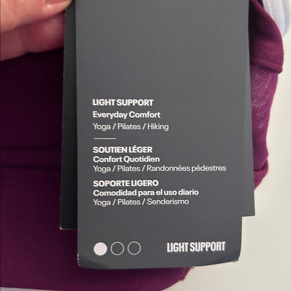 Under Armour Burgundy & White Yoga Workout Athletic Sports Bra Size Small New! - Picture 5 of 7